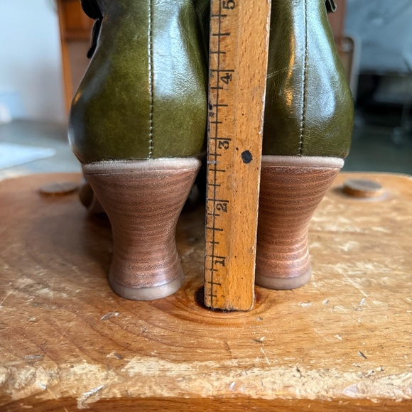 MIZ MOOZ Collection Green Alisa Leather Ankle Boots With Heel Sz 39 8.5 - Picture 6 of 7